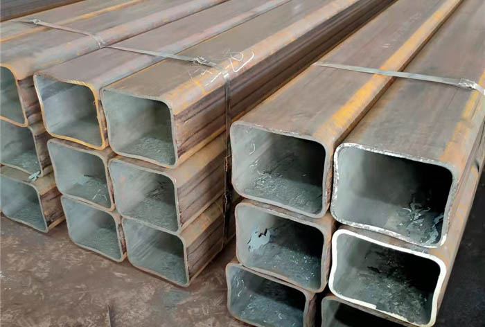 石渠大口径无缝方管